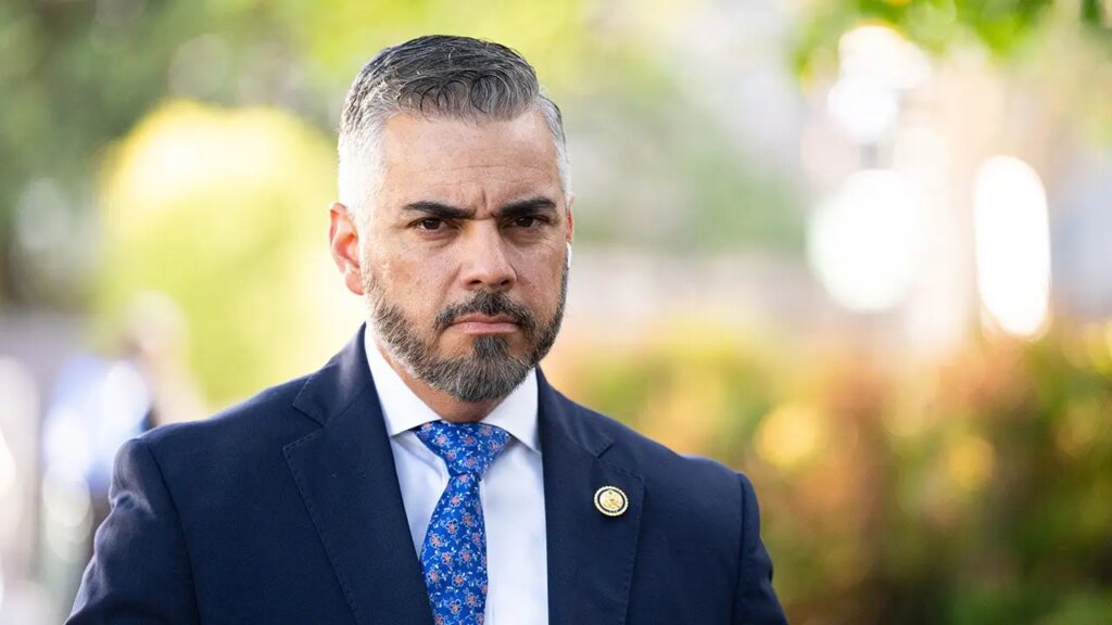 Trump-backed Rep Ciscomani wins Arizona GOP major in toss-up district | Invesloan.com