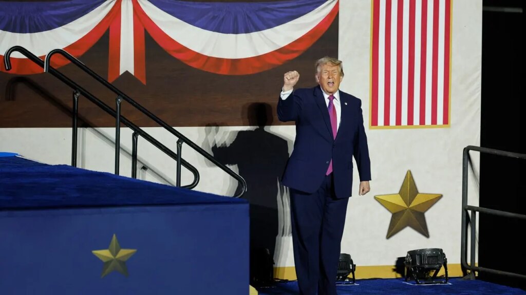Trump vows America won’t ever be a communist nation at Mount Rushmore | Invesloan.com