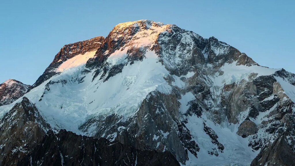 American climber amongst useless after Broad Peak avalanche in Pakistan | Invesloan.com