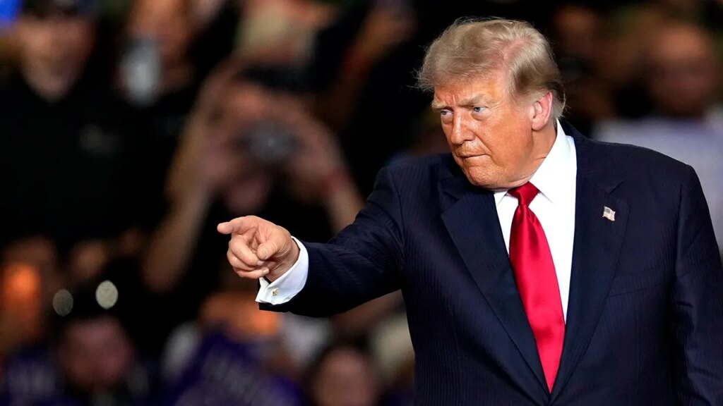 Trump vows to strike Iran exhausting after Jordan ballistic missile assault | Invesloan.com