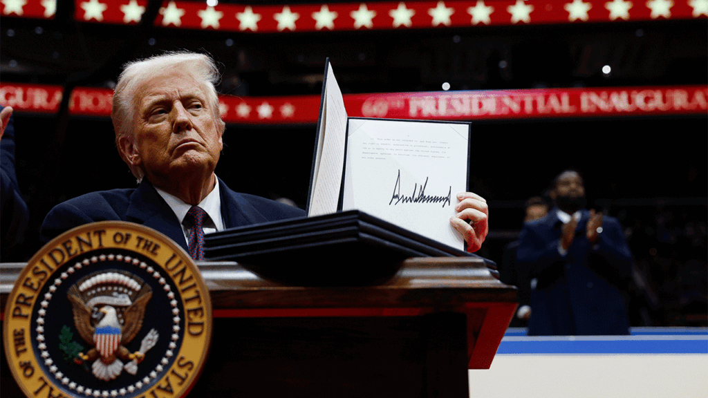 Trump orders indicators outdoors Smithsonian to advertise correct historical past | Invesloan.com