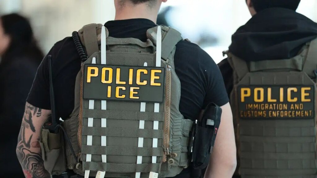 ICE orders finish to most car stops after shootings in Texas and Maine | Invesloan.com