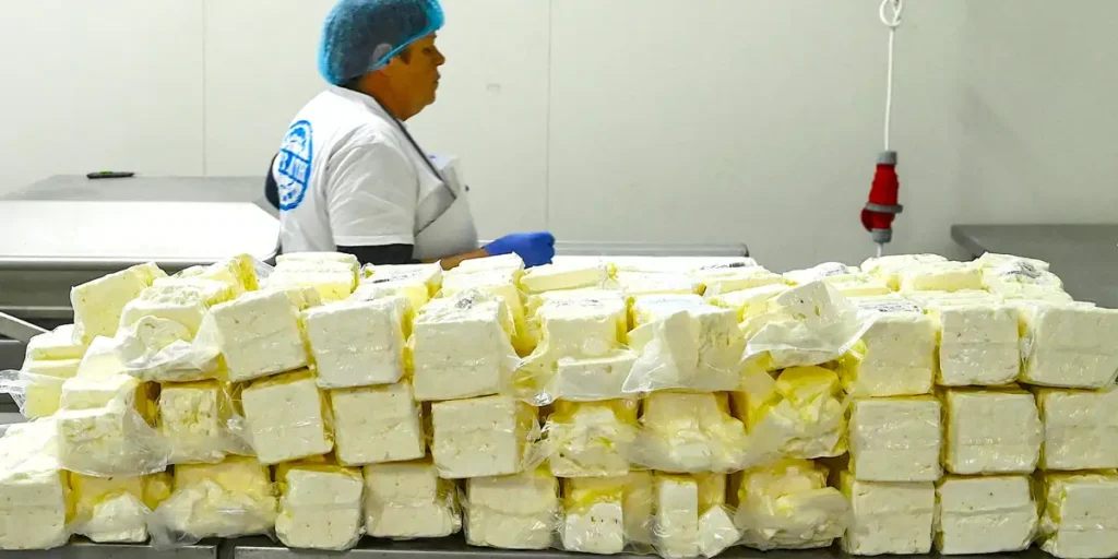 Why Greece’s $1 Billion Feta Industry Could Be at Risk | Invesloan.com