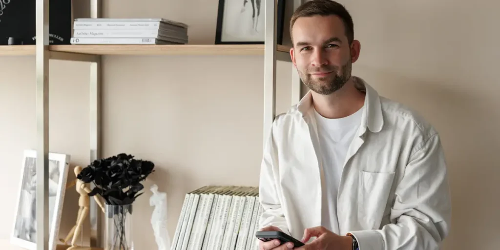 My Parents Wanted Me to Stop Gaming. It Made Me a Millionaire by 27. | Invesloan.com