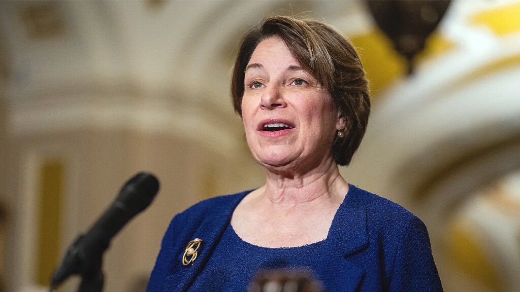 Amy Klobuchar by no means talked about Minnesota fraud in over 1,000 releases | Invesloan.com