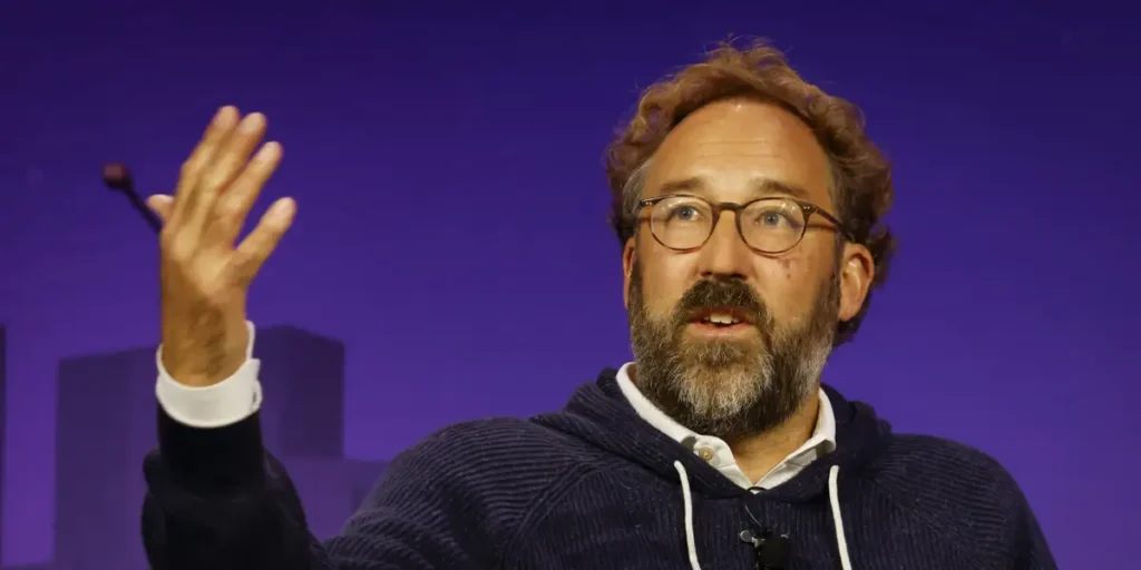 Gavin Baker: Data Centers Are ‘Awesome for Blue-Collar Americans’ | Invesloan.com
