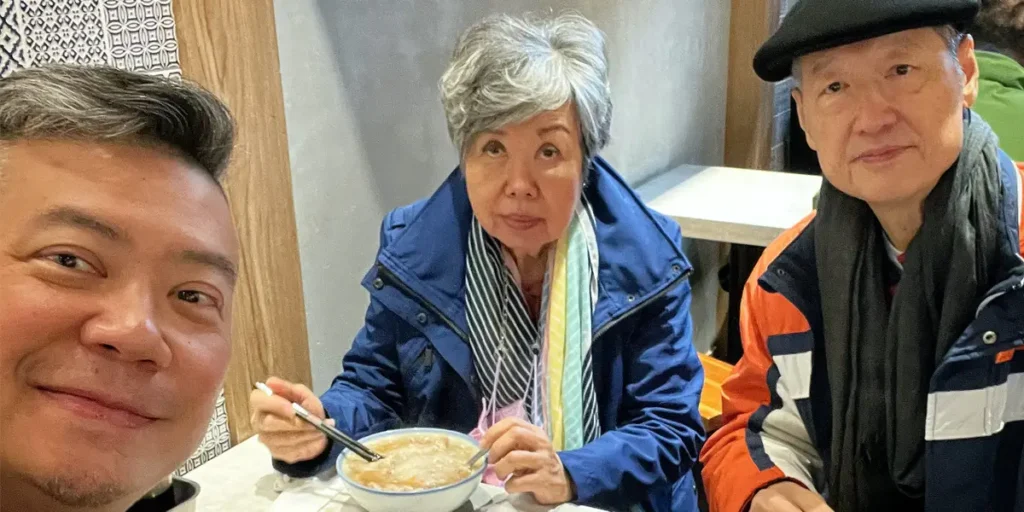 After Over 20 Years in LA, He Moved to Taiwan to Care for His Aging Parents | Invesloan.com
