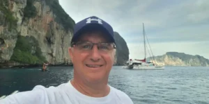 He Left the US for the Philippines and Found the Community He Wanted | Invesloan.com