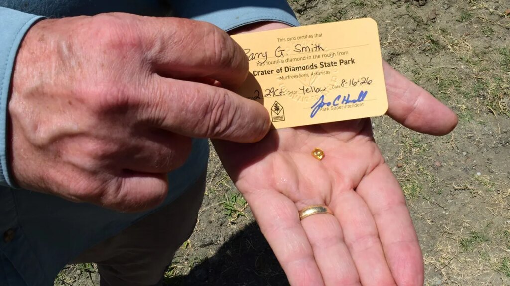 Crater of Diamonds State Park in Arkansas yields uncommon 2.29-carat yellow diamond | Invesloan.com