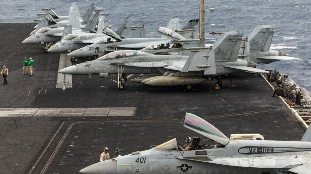USS Dwight D Eisenhower aviators eject throughout touchdown, 4 sailors damage | Invesloan.com
