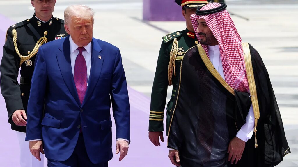 Saudi Arabia intercepts 6 Houthi missiles, warns of transport risk | Invesloan.com