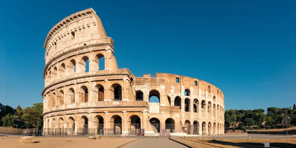 Popular Tourist Spots in Italy to See + Skip, From Frequent Visitor | Invesloan.com