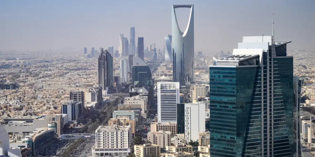 Traveling to Middle East After Saudi Airport Attacks: What to Know | Invesloan.com