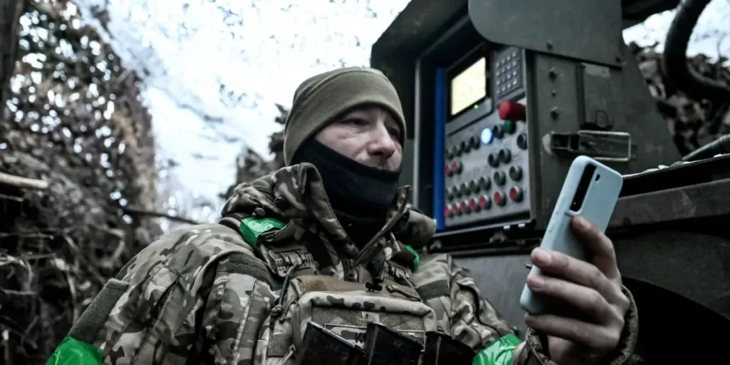 Ukraine, NATO Build AI to Predict Where and When Russian Drones Strike | Invesloan.com