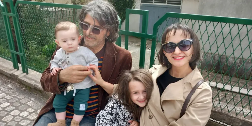I’m 38, My Husband Is 61. I’m Now Starting to Feel Our Age Gap. | Invesloan.com