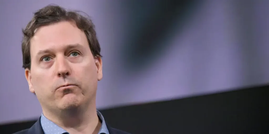 John Carreyrou: Elizabeth Holmes Doc Doesn’t Make Fraud a Mystery | Invesloan.com