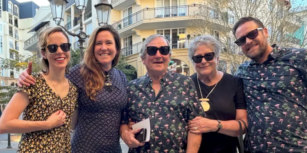 I Love Spending Time With Just My Parents and Siblings | Invesloan.com