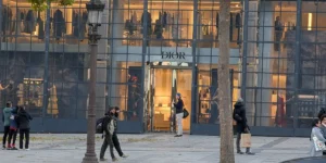 France Protests: How Businesses in Paris Are Preparing for Protests | Invesloan.com