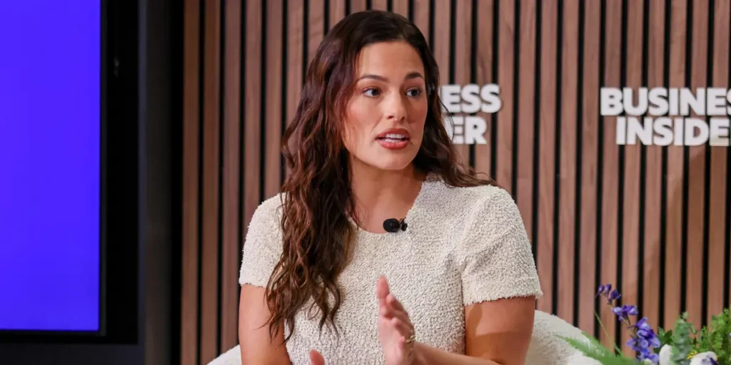 Ashley Graham Says Fundraising for Her New Wine Brand Was ‘Humbling’ | Invesloan.com