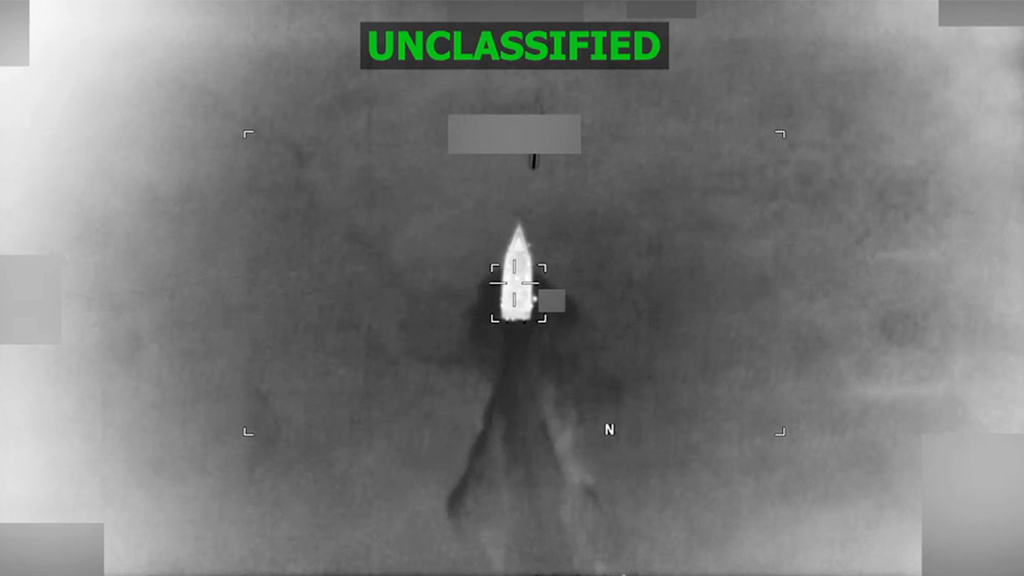 Four killed in US strike on vessel suspected of carrying drug traffickers | Invesloan.com