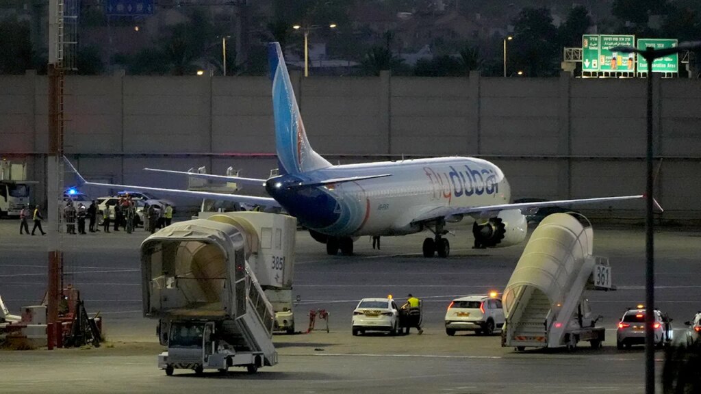 FlyDubai co-pilot accused of stabbing captain was grounded by Oman Air | Invesloan.com