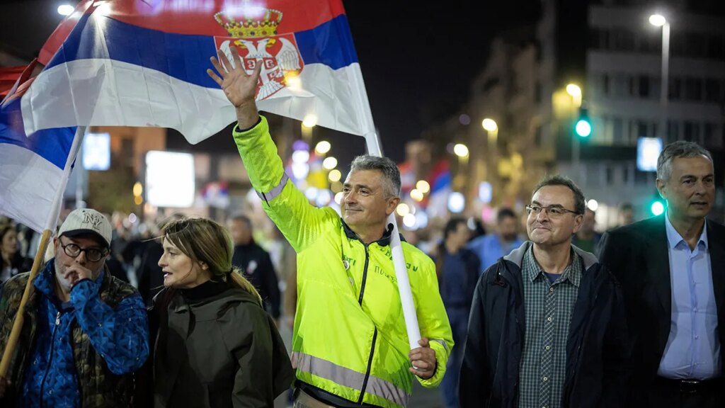 Vucic concedes defeat to student-led opposition in Serbia election | Invesloan.com