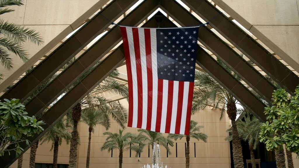 Trump orders US authorities employees out of Saudi Arabia amid Houthi assaults | Invesloan.com